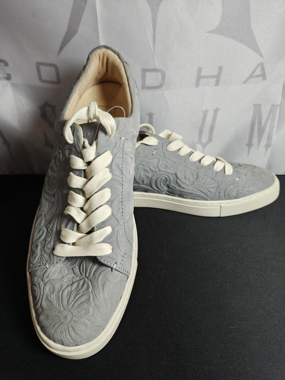 FRYE $148 Women's 10 Ivy Low Lace Floral Sneakers Blue
